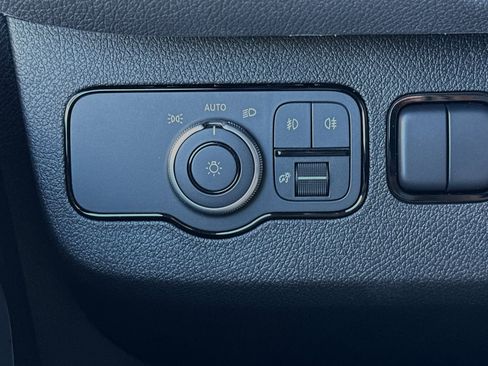 New 2024 Mercedes-Benz Sprinter 144 Cargo image 29