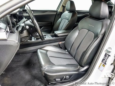 Used 2022 Kia K5 GT-Line AWD/4WD image 9