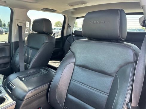 Used 2017 GMC Sierra 2500 Denali AWD/4WD image 14