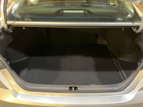 Used 2025 Toyota Camry LE image 30