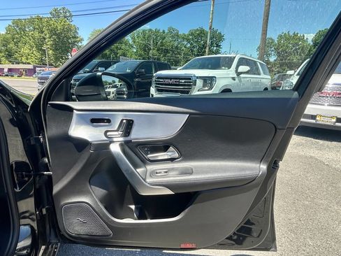 Used 2019 Mercedes-Benz A 220 4MATIC w/ Driver Assistance Package image 17
