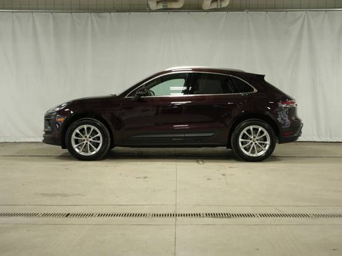 New 2026 Porsche Macan image 2