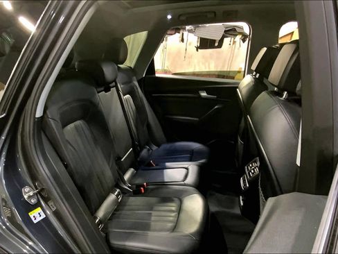 Used 2020 Audi Q5 2.0T Premium Plus image 19