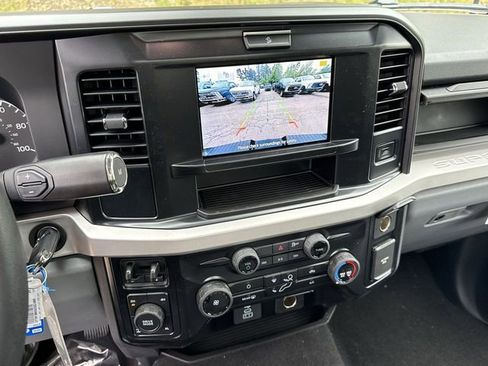 New 2025 Ford F350 XLT w/ FX4 Off-Road Package image 18