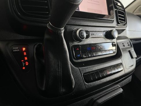 Used 2022 RAM ProMaster 2500 w/ Safety Group image 35