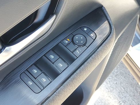 New 2026 Nissan Kicks SV w/ Cold Weather Package AWD/4WD image 18