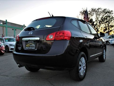 Used 2015 Nissan Rogue S image 5