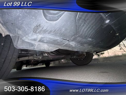 Used 2018 Ford Transit 150 XL image 59