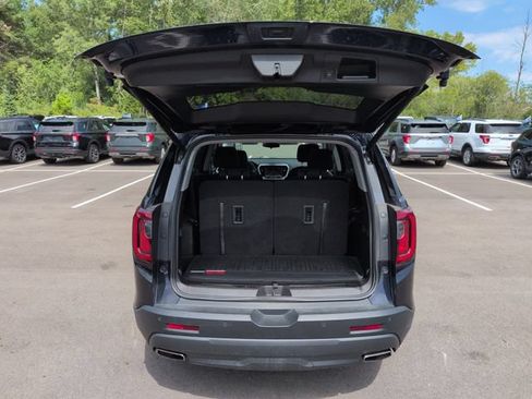 Used 2021 GMC Acadia SLE w/ Driver Convenience Package FWD image 19