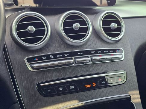 Certified 2022 Mercedes-Benz GLC 300 4MATIC Coupe image 29