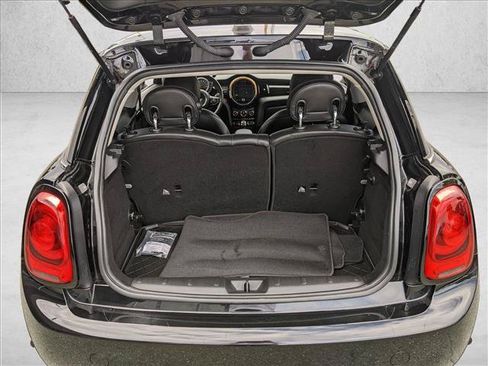 Used 2019 MINI Cooper 2-Door Hardtop FWD image 6