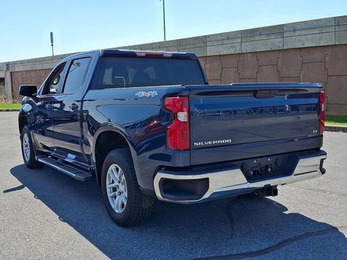Used 2021 Chevrolet Silverado 1500 LT w/ Bed Protection Package image 4