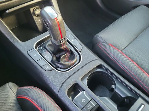 Used 2020 Hyundai Elantra GT N Line image 15