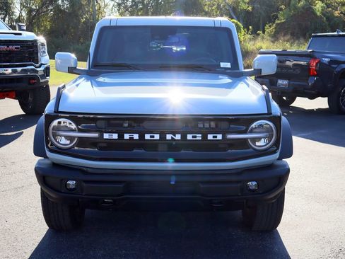 Used 2024 Ford Bronco Outer Banks image 3