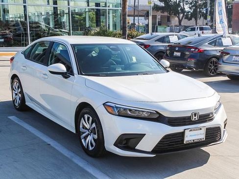 Used 2023 Honda Civic LX image 3