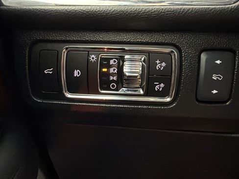 Used 2024 Lincoln Navigator Reserve AWD/4WD image 26