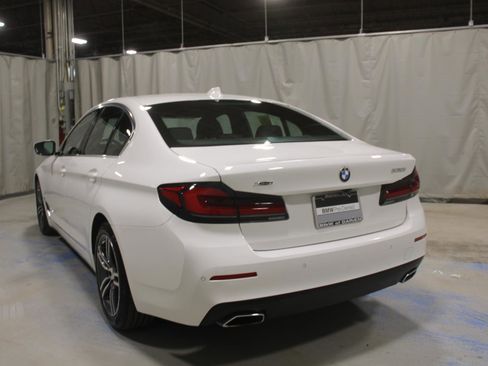 Used 2023 BMW 530i xDrive w/ Premium Package AWD/4WD image 19