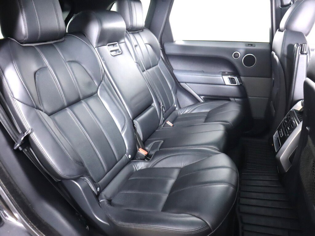 Used 2015 Land Rover Range Rover Sport SE AWD/4WD image 41