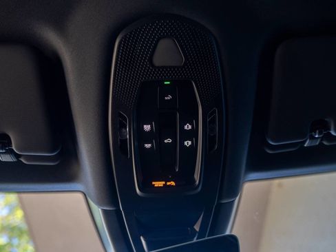 New 2026 Porsche Cayenne S AWD/4WD image 18