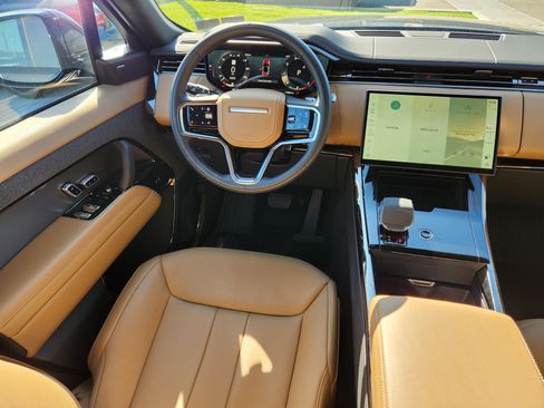 Certified 2026 Land Rover Range Rover Sport SE AWD/4WD image 13