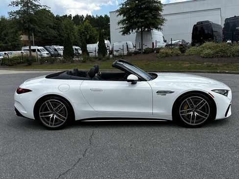 Certified 2025 Mercedes-Benz SL 63 AMG 4MATIC image 9
