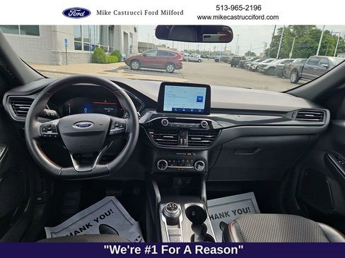 Used 2025 Ford Escape ST-Line AWD/4WD image 10