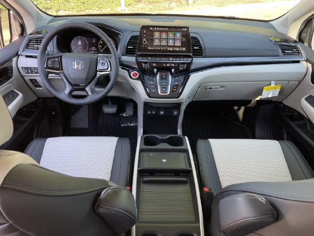 New 2027 Honda Odyssey Elite image 10
