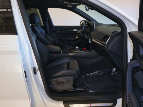 Used 2022 Audi SQ5 Premium Plus image 42