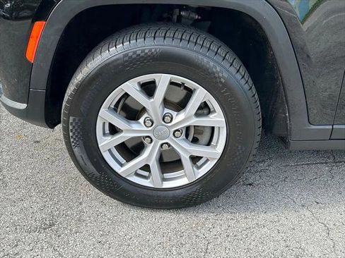 Certified 2021 Jeep Grand Cherokee L Limited AWD/4WD image 29