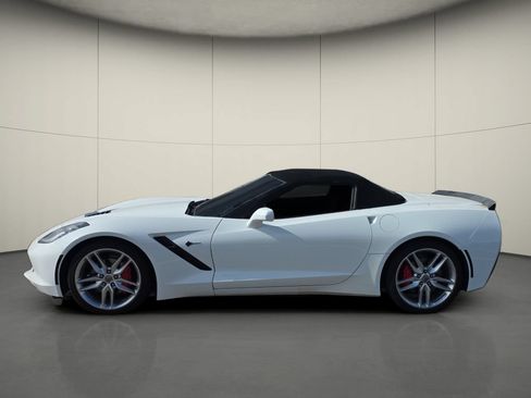 Used 2019 Chevrolet Corvette Stingray Convertible w/ 3LT Preferred Equipment Group RWD image 5