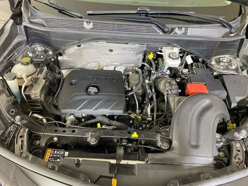 Used 2023 Buick Encore GX Essence w/ Experience Buick Package AWD/4WD image 16