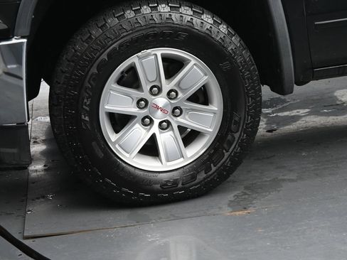 Used 2015 GMC Sierra 1500 SLE w/ SLE Value Package image 12