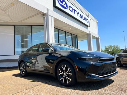 Used 2025 Toyota Crown XLE