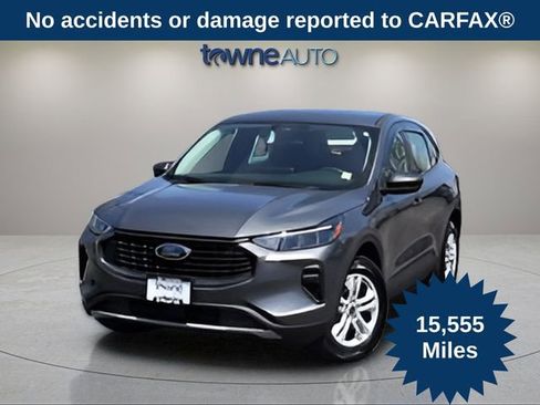 Used 2023 Ford Escape AWD image 1