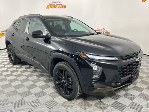 Used 2024 Chevrolet Trax ACTIV image 8