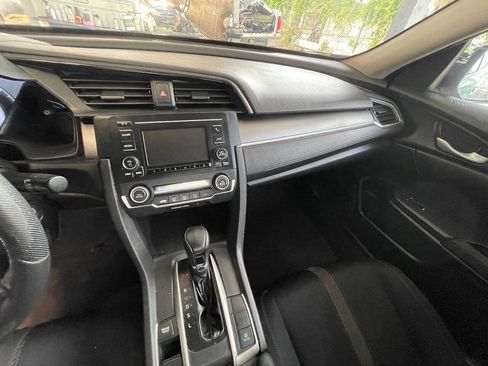 Used 2018 Honda Civic LX image 2