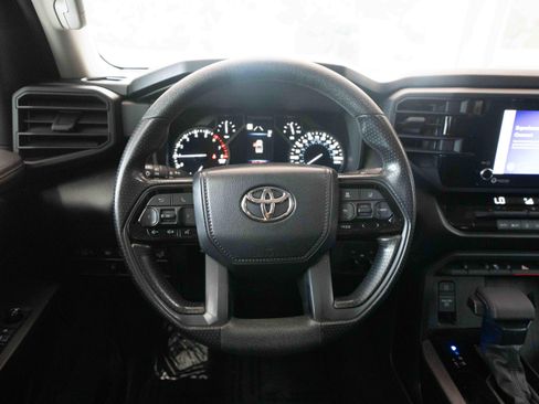 Used 2023 Toyota Tundra SR5 w/ SR5 Convenience Package AWD/4WD image 21