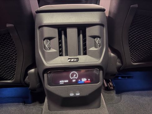 Used 2025 BMW X3 M50 w/ Premium Package AWD/4WD image 42