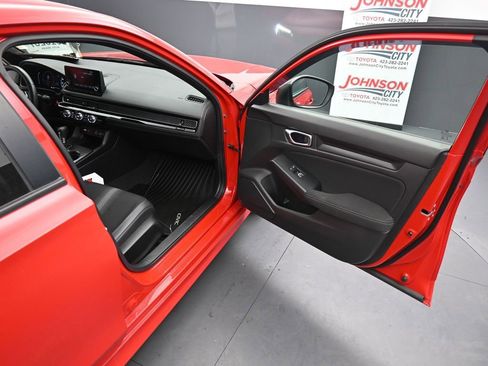 Used 2023 Honda Civic Sport image 19