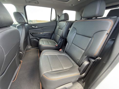 Used 2023 GMC Acadia AT4 w/ Technology Package AWD/4WD image 16