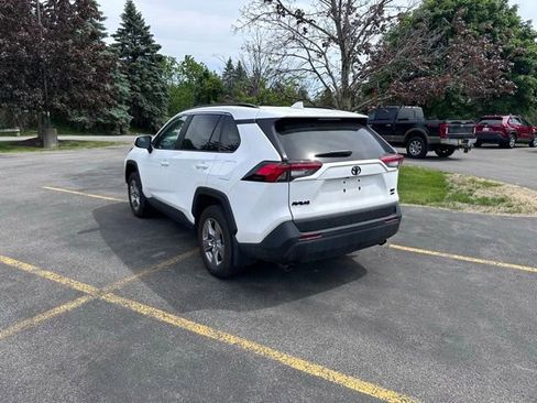 Used 2024 Toyota RAV4 XLE w/ Convenience Package AWD/4WD image 5