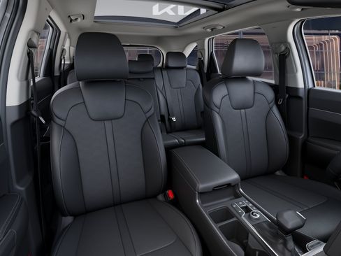 New 2026 Kia Sorento S FWD image 15
