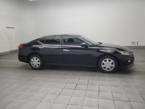 Used 2019 Nissan Altima 2.5 S FWD image 10