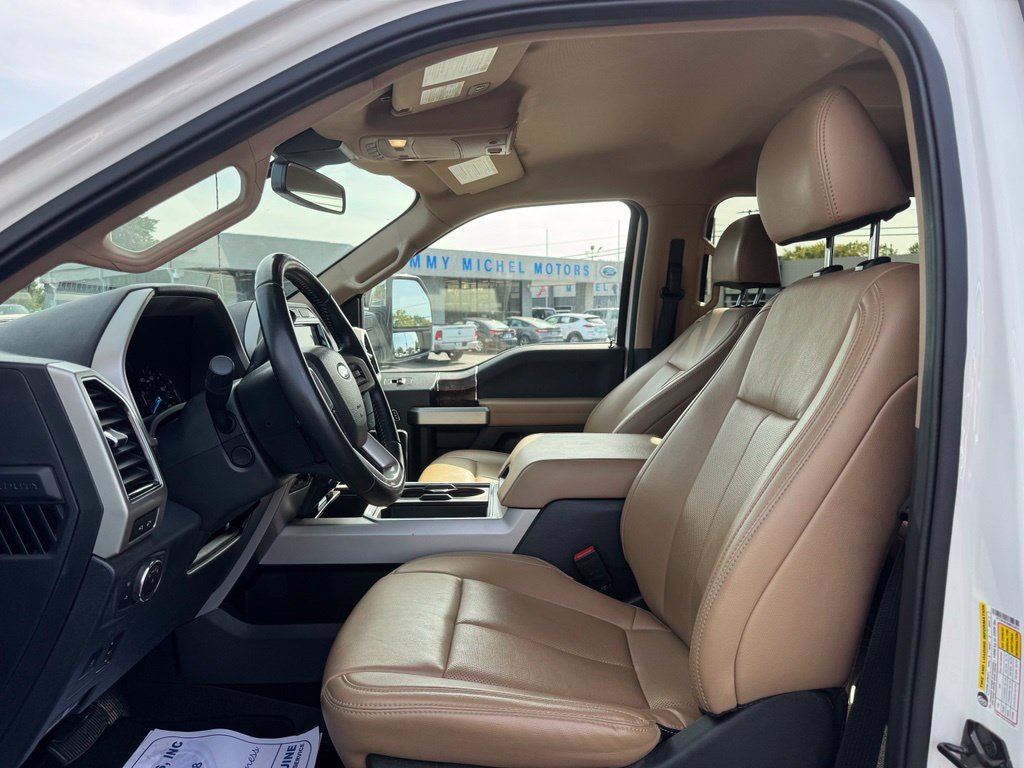Certified 2022 Ford F250 Lariat w/ Lariat Ultimate Package AWD/4WD image 4