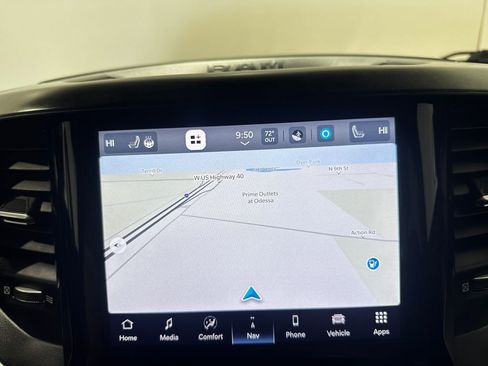 Used 2022 RAM 1500 Big Horn image 13