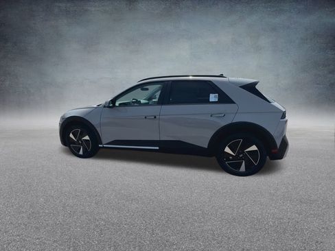 New 2025 Hyundai Ioniq 5 SEL image 14