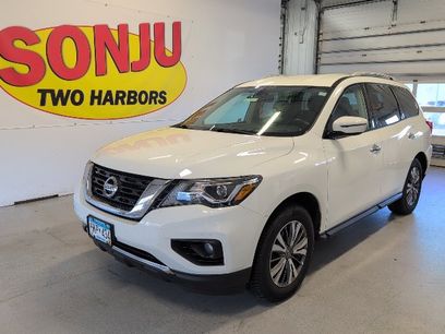 Used 2019 Nissan Pathfinder SV