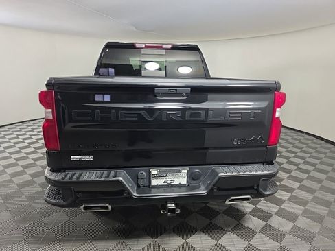 Used 2022 Chevrolet Silverado 1500 High Country w/ Safety Package II image 4