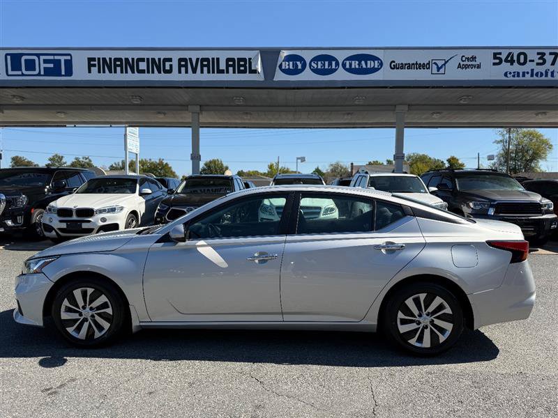 Used 2020 Nissan Altima 2.5 S FWD image 9