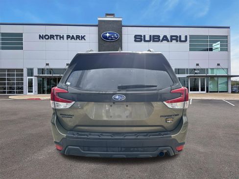 Used 2022 Subaru Forester Wilderness image 4